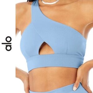 NWOT | Alo Yoga | LIGHT BLUE Diagonal Flex Sports Bra | XS